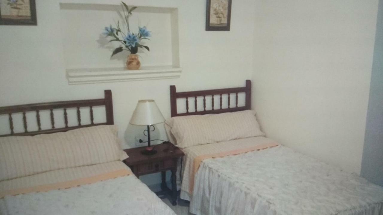 Hostal Alameda メリダ エクステリア 写真