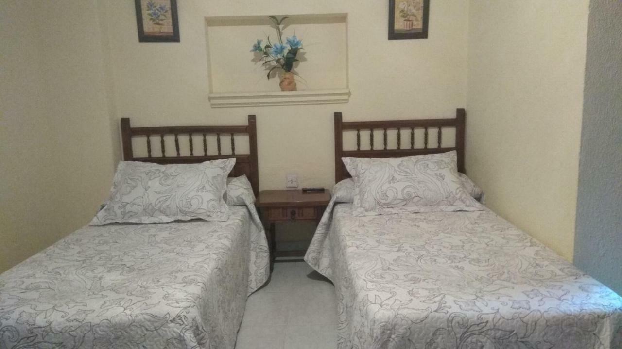 Hostal Alameda メリダ エクステリア 写真